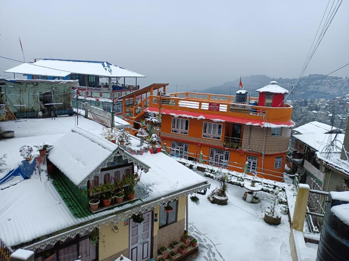 Lotus Homestay Darjeeling  Esterno foto