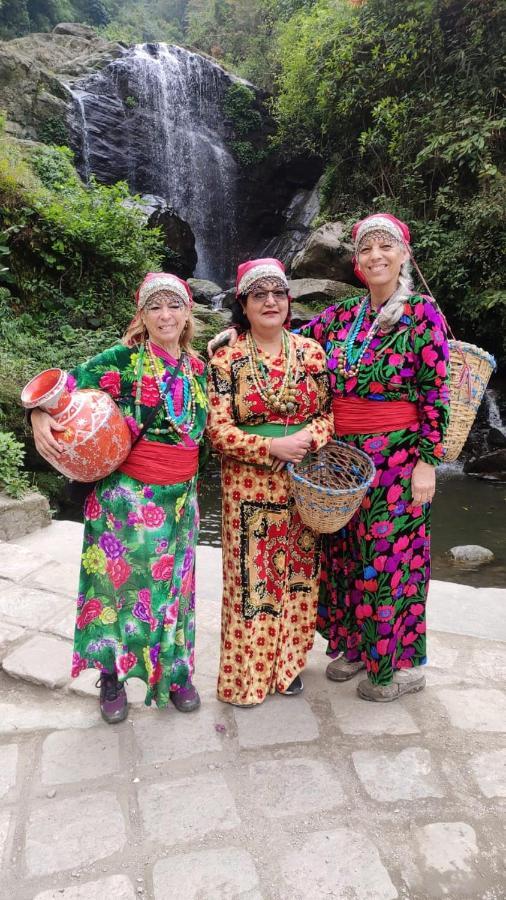 Lotus Homestay Darjeeling  Esterno foto